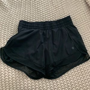 NWOT Athleta 4” black mesh running shorts
